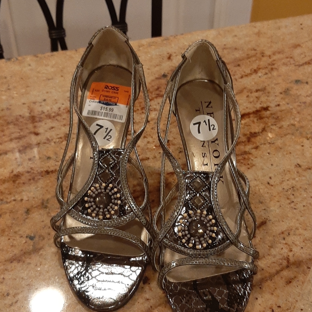 New York Transit High Heel Shoes NWT